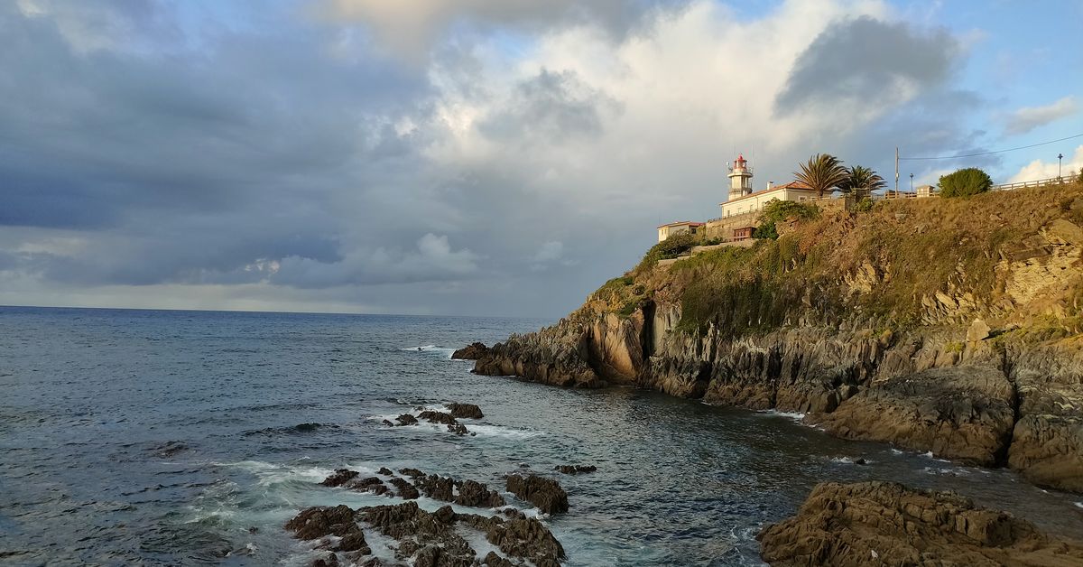 Faro de Cudillero